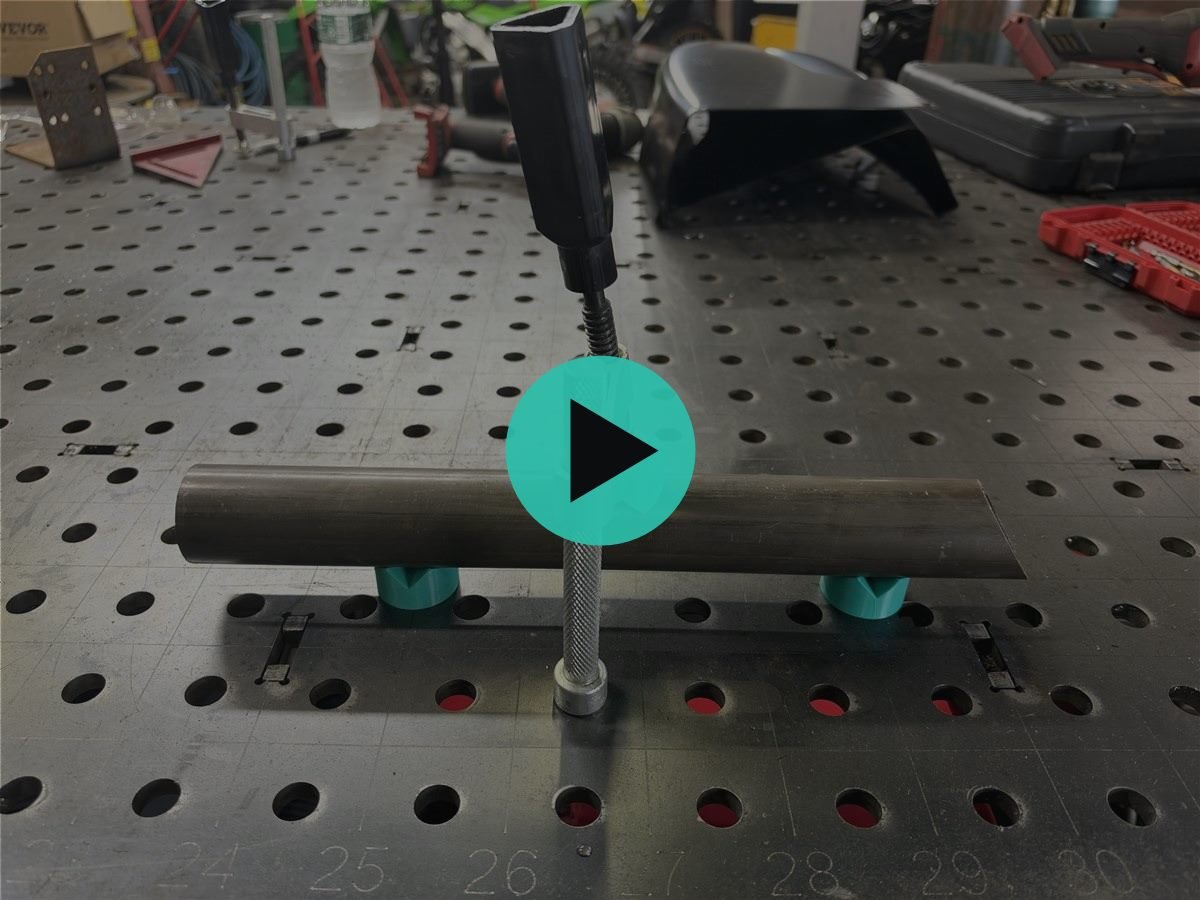 Play the video of the JOMAC magnetic V-blocks